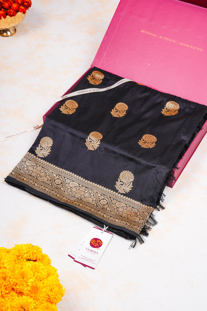 Real Zari Handloom Kadhua Banarasi Katan Silk Saree - Butidar - Black Floral