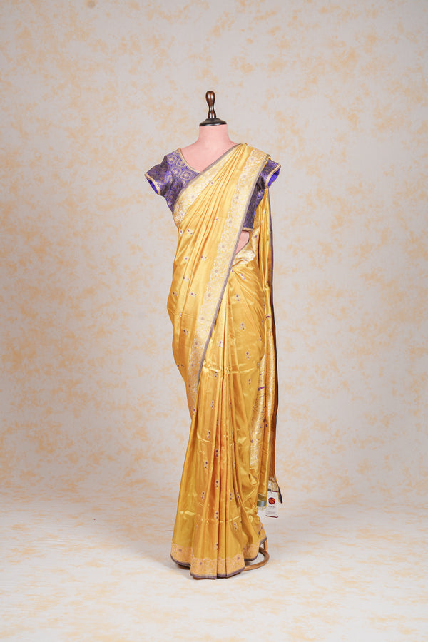 Handloom Kadhua Banarasi Katan Silk Saree - Butidar - Peach Minedar Floral