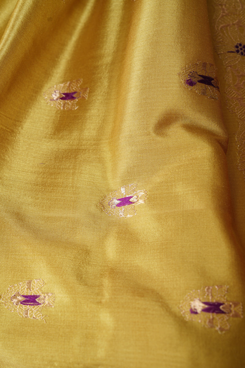 Handloom Kadhua Banarasi Katan Silk Saree - Butidar - Peach Minedar Floral