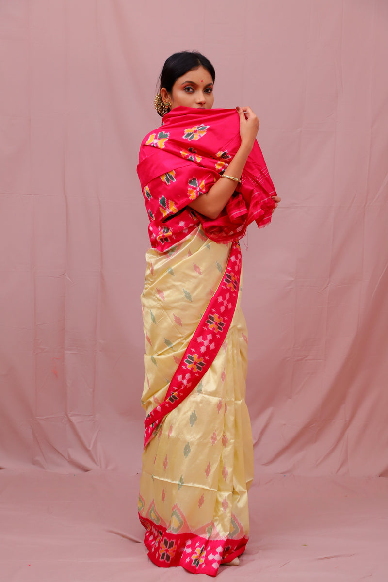Double Ikat Gold Pink Floral Motifs Handwoven Patola